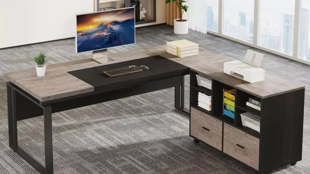 office chair manufacturers in delhi L-shaped or U-shaped desks