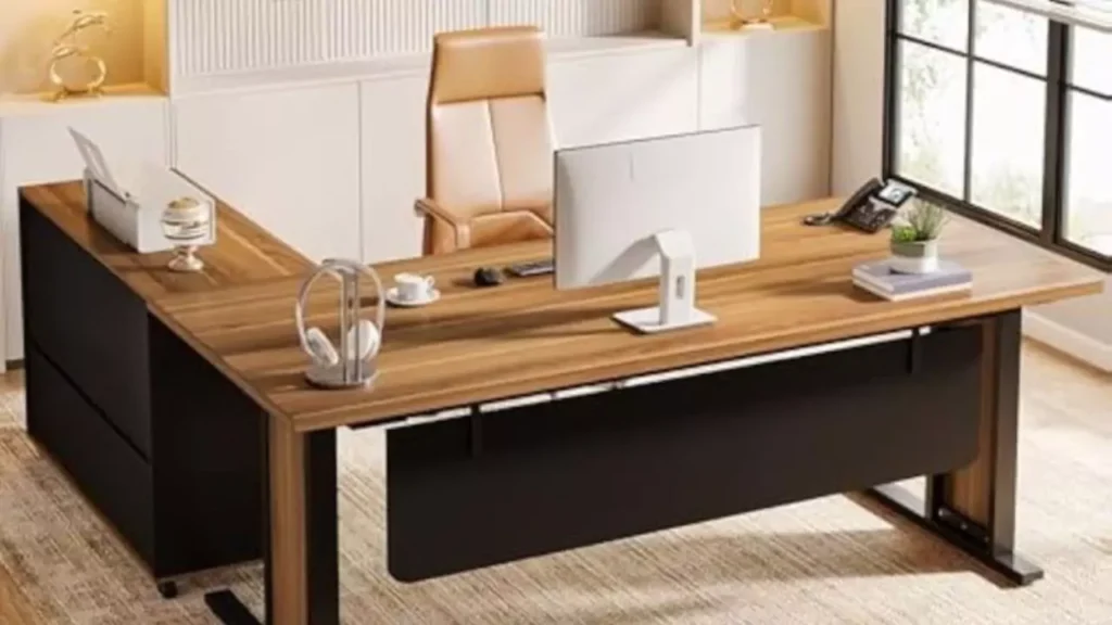 office chair manufacturers in delhi L-shaped or U-shaped desks